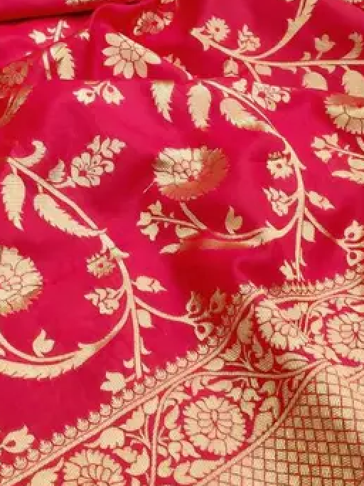 Semi pattu